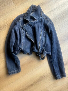 jeanology Women's Blue Denim Jacket Like New